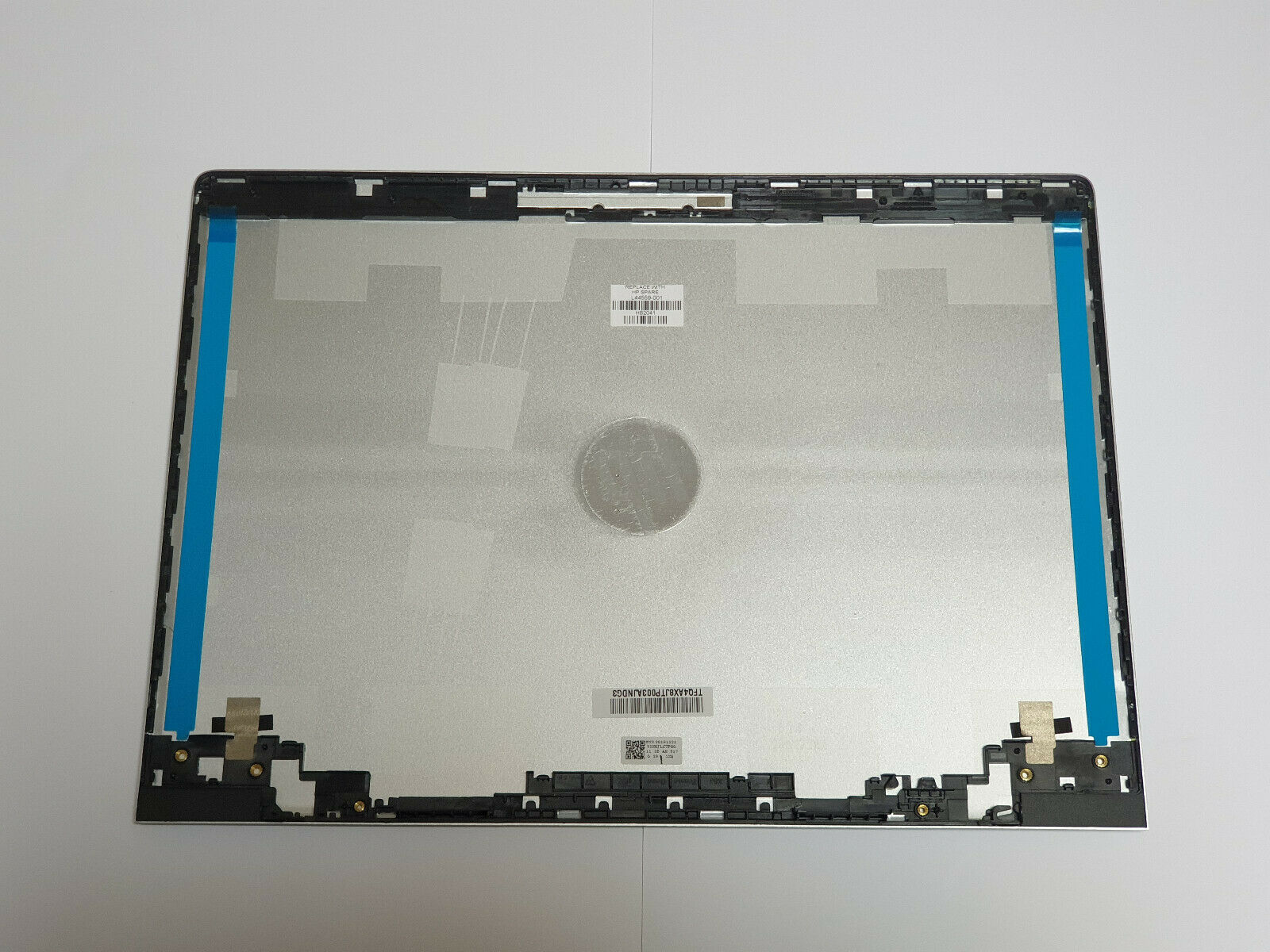 Zadní kryt LCD HP ProBook 440 G6 445 G6 LCD Back Cover no touch Silver - L44559-001